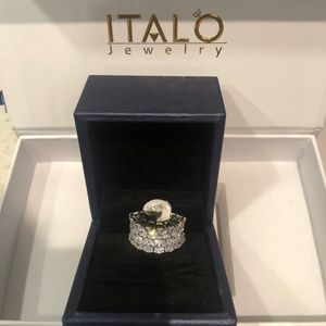 Italo wedding band